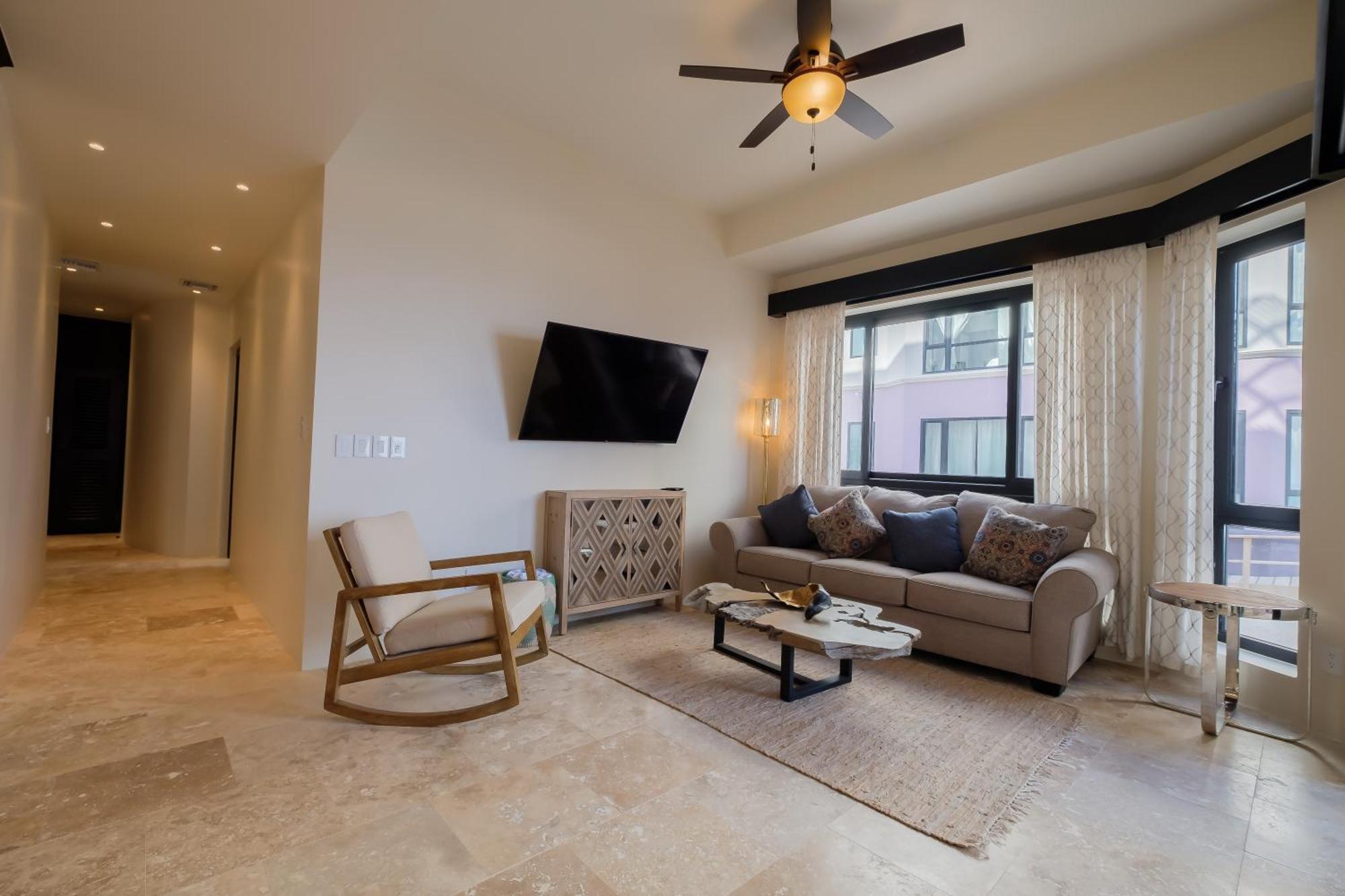 Diamante Beachfront Suites San Pedro  Eksteriør bilde