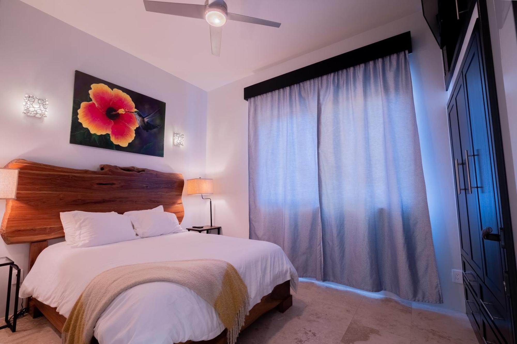 Diamante Beachfront Suites San Pedro  Eksteriør bilde