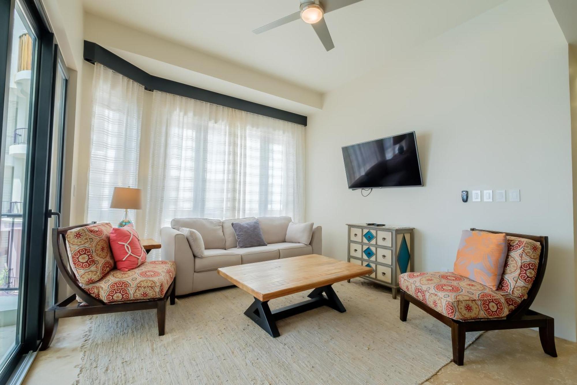 Diamante Beachfront Suites San Pedro  Eksteriør bilde