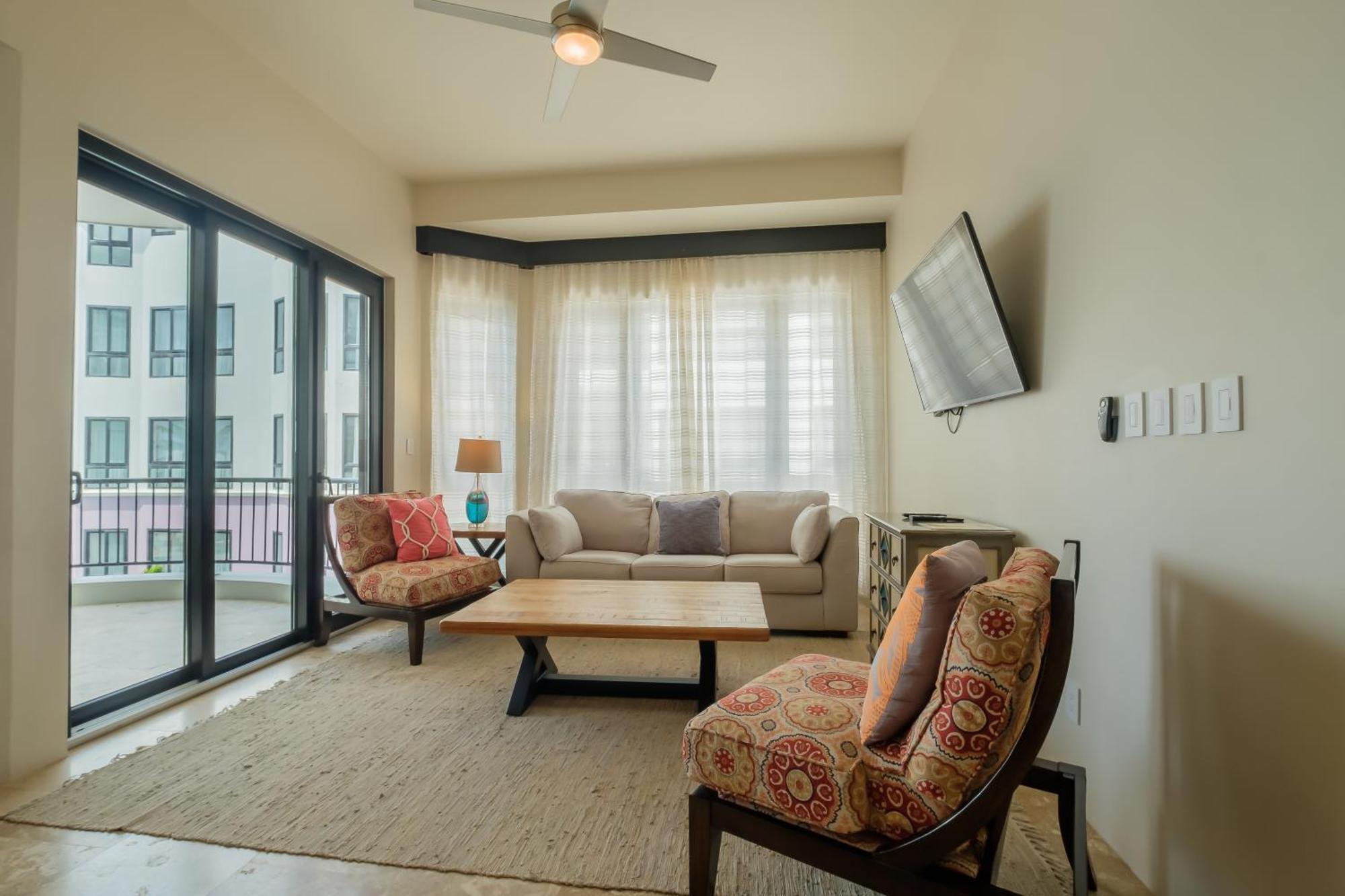 Diamante Beachfront Suites San Pedro  Eksteriør bilde