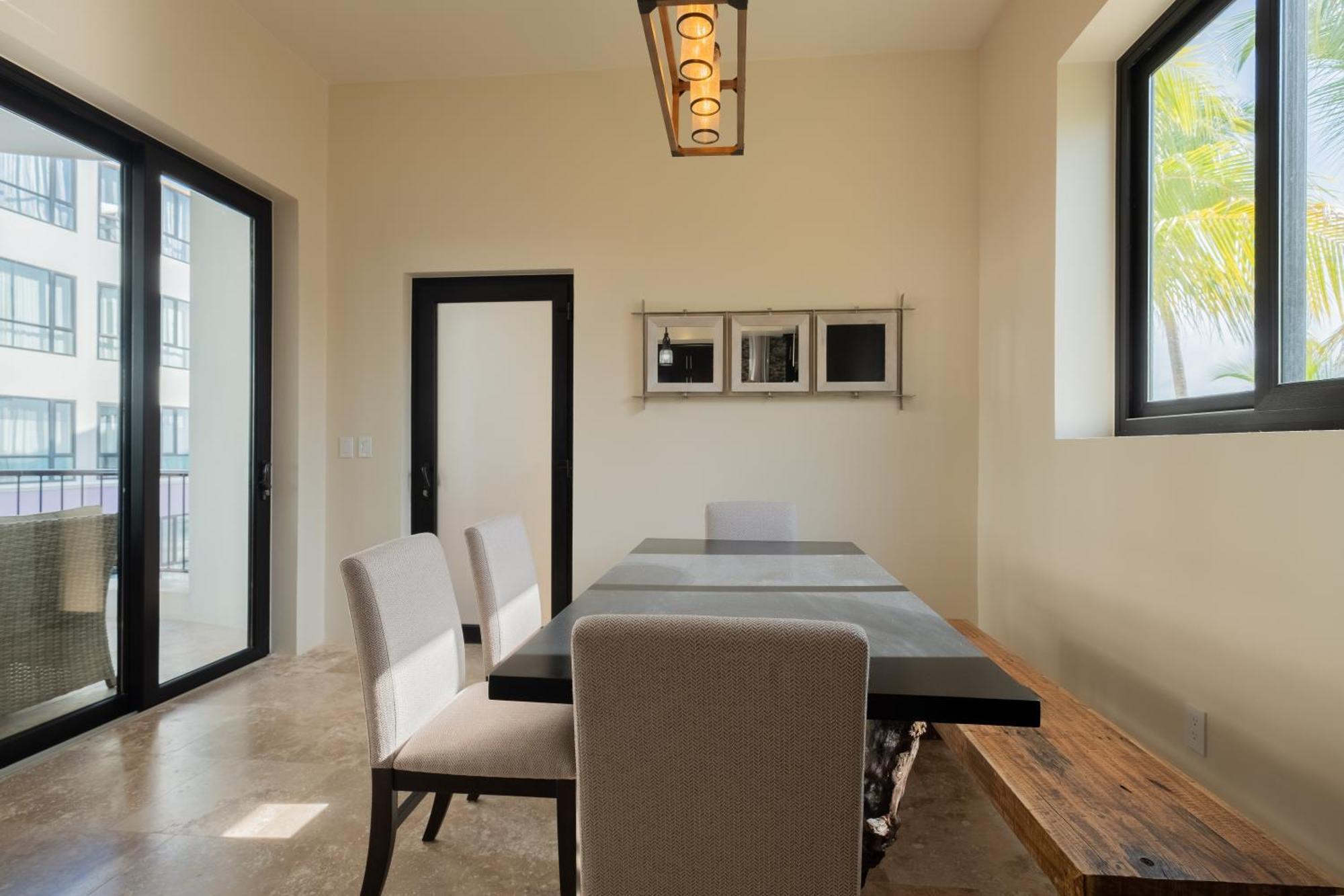 Diamante Beachfront Suites San Pedro  Eksteriør bilde