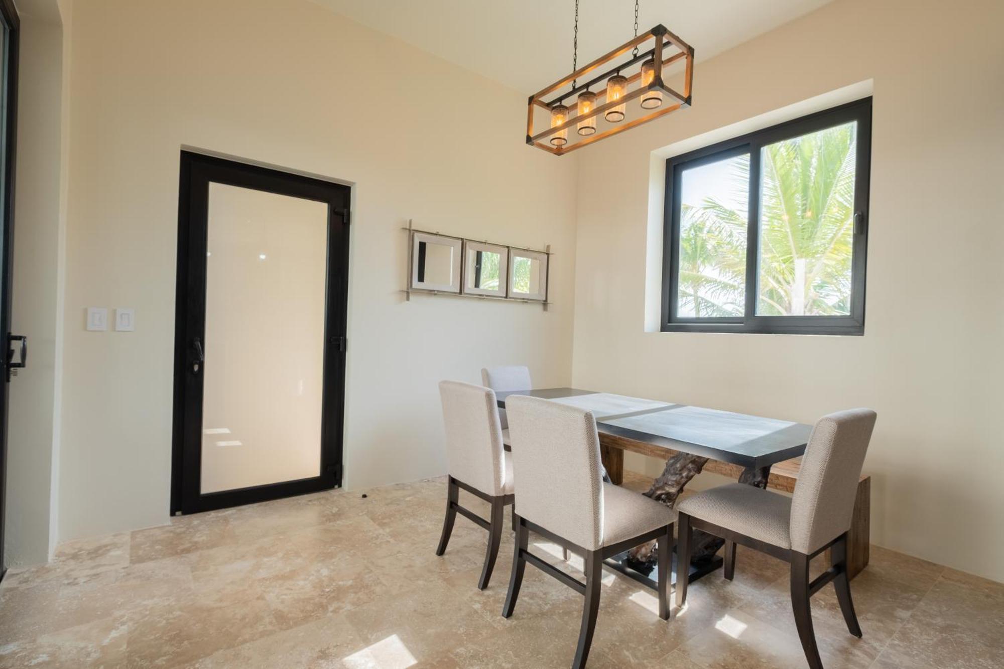 Diamante Beachfront Suites San Pedro  Eksteriør bilde