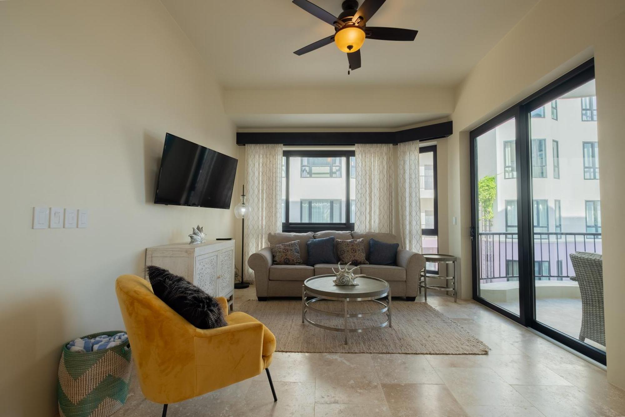 Diamante Beachfront Suites San Pedro  Eksteriør bilde